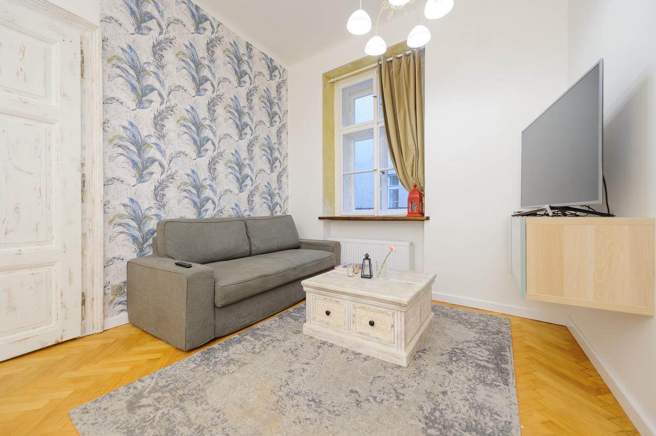 Pinkova Apartments Prague Exterior photo