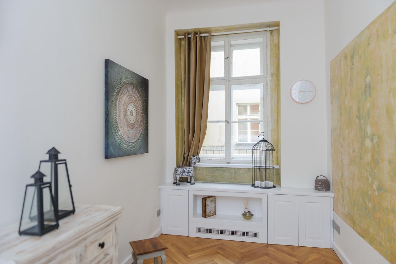 Pinkova Apartments Prague Exterior photo